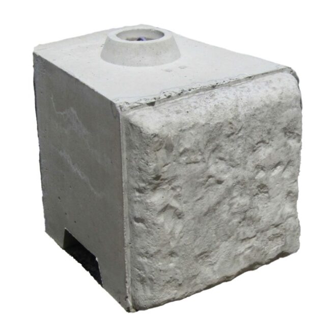 2’ x 2’ x 2’ Landscape Block